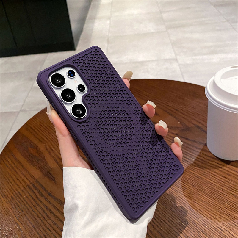 VIOLET FONCÉ