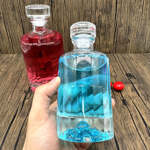 Bouteille en verre <span class=keywords><strong>de</strong></span> <span class=keywords><strong>bonne</strong></span> qualité à rayures horizontales 250 ml 500 ml avec bouchon en verre et joint en silicone <span class=keywords><strong>de</strong></span> qualité alimentaire pour boissons, jus, vin - Product Image 3