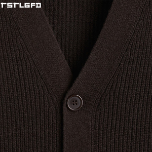 Cardigan en tricot côtelé OEM/ODM pour hommes, marron foncé, col en V, coupe classique, boutonné, streetwear, fabricants de pulls pour hommes en gros - Product Image 5