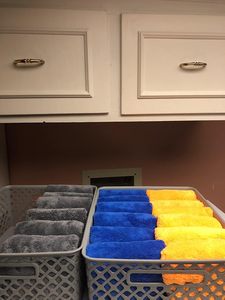 Super Coral Fleece Microfiber Quick-Dry Knitted Edgeless Home Cleaning Cloth & Towel for <b>Polishing</b> - Product Image 4