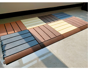 กระเบื้องปูพื้นลายไม้พลาสติกสำหรับห้องน้ำแบบประกบกันได้ - Product Image 4