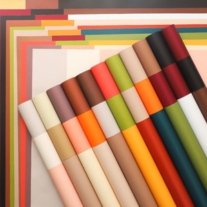 Carta Bouquet floreale impermeabile per fioristi di <span class=keywords><strong>colore</strong></span> ispessito blocco fiore carta da imballaggio PE singolo per san valentino - Product Image 3