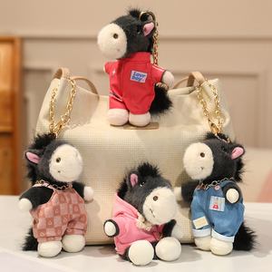 Llavero de Peluche <span class=keywords><strong>con</strong></span> Diseño de Caballo, Moderno y Elegante, Amuleto del Año del Caballo, Divertido Colgante para Bolsa - Product Image 1