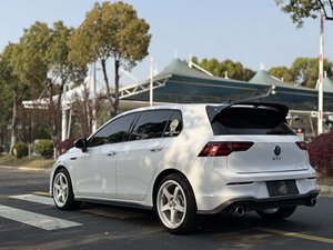 <span class=keywords><strong>Volkswagen</strong></span> <span class=keywords><strong>Golf</strong></span> 380TSI DSG GTI 2023, Hatchback Automatica, Trazione Anteriore, Sedili in Tessuto, Interni Scuri, Auto Usata in Vendita - Product Image 4