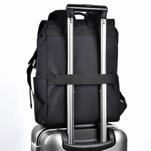 Mochila deportiva de lona vintage ligera de gran capacidad, impermeable, con correa de hombro curvada para senderismo y actividades. - Product Image 4