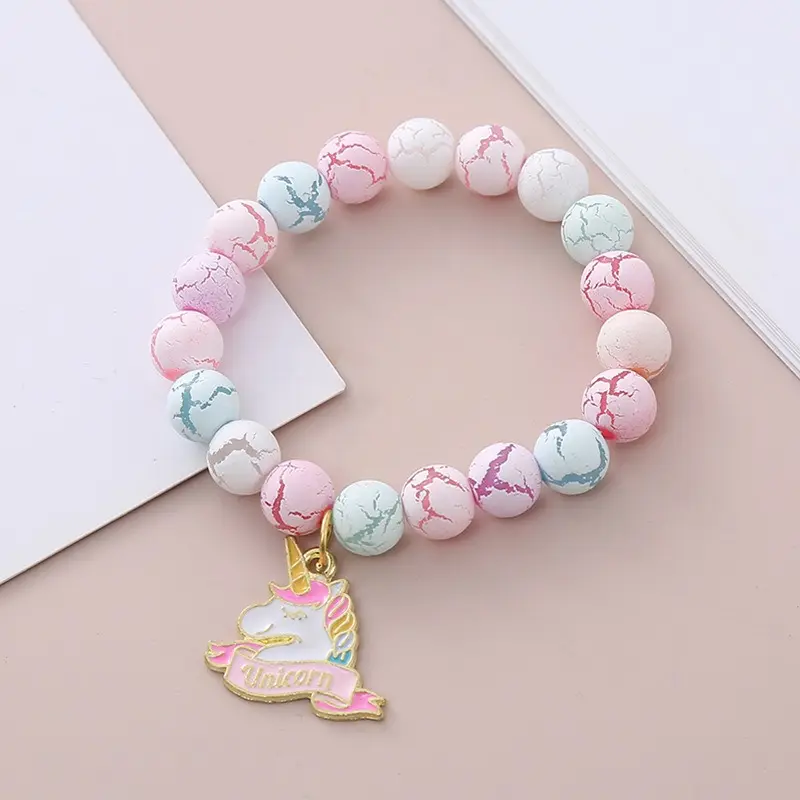 Bracelet de perles de fissure douce dessin animé arc-en-ciel licorne pendentif mignon Bracelet pour enfants en gros