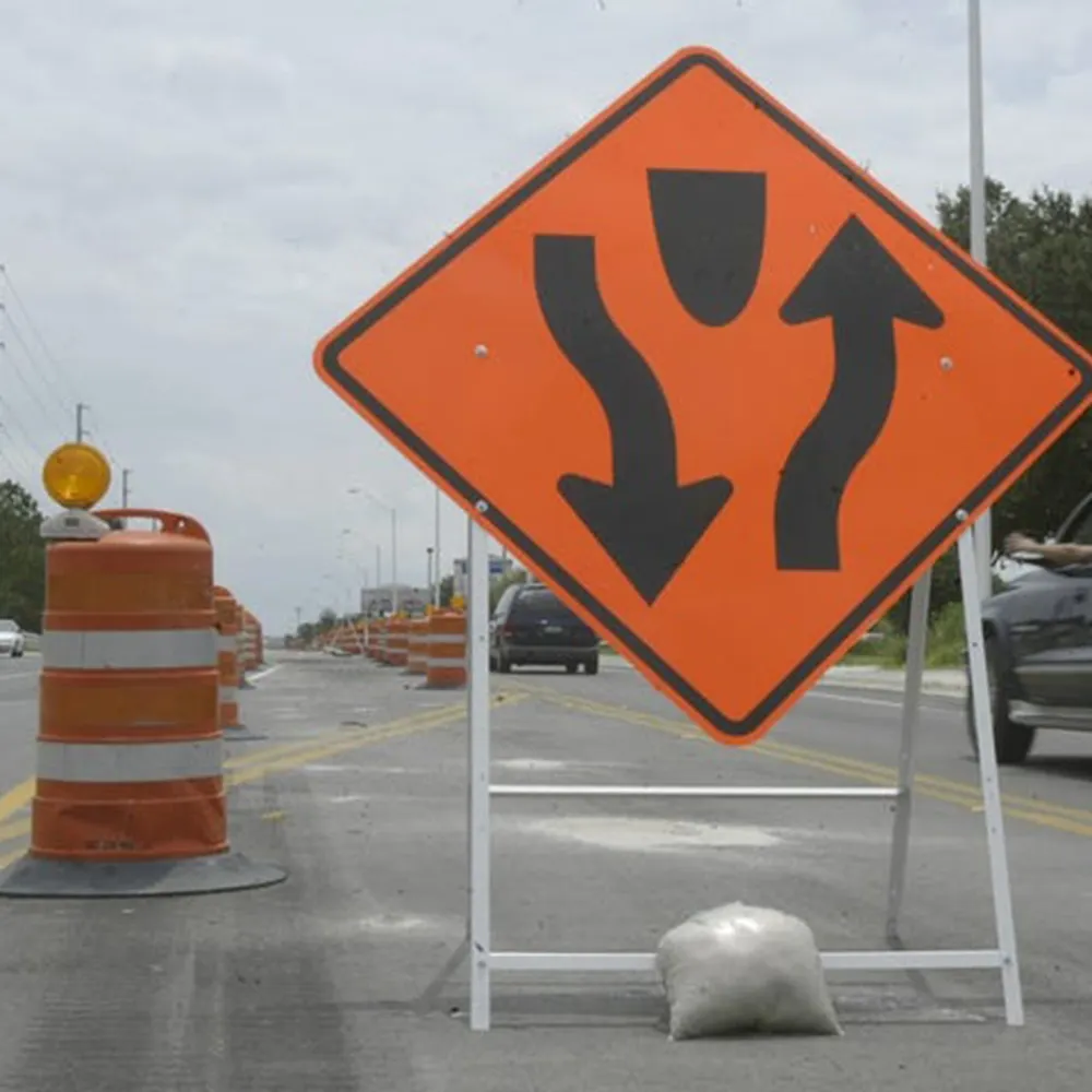 Limite de velocidade de tráfego personalizado sinais de segurança de aviso de perigo de estrada