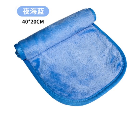Bleu foncé