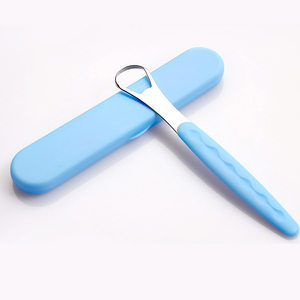 Xách tay 1 miếng đặt lưỡi <span class=keywords><strong>scraper</strong></span> chống lại hơi thở hôi lưỡi <span class=keywords><strong>scraper</strong></span> Cleaner với du lịch trường hợp lưỡi Cleaner - Product Image 3