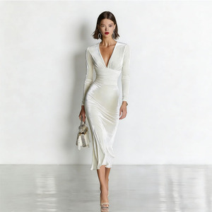 green emerald velvet dress Amazon.com: The Drop Women's White Bodycon Dress with Sweetheart Neckline  by @signedblake, 2X, Plus Size : Clothing, Shoes & Jewelry main image 1