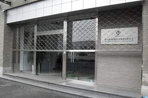 Vente en gros <span class=keywords><strong>de</strong></span> porte enroulable en treillis métallique en acier inoxydable, volet roulant <span class=keywords><strong>pour</strong></span> <span class=keywords><strong>magasin</strong></span> - Product Image 5