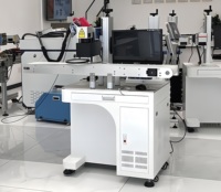 Caméra Ccd Positionnement visuel automatique Machine de marquage laser UV avec bande transporteuse