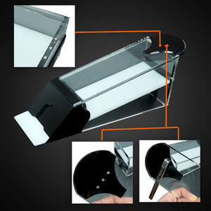 Accesorios profesionales de casino, blackjack rojo acrílico, zapato de cartas de póquer con soporte de ASA en 8 paquetes de naipes - Product Image 4