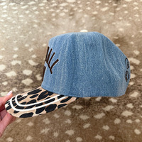 Casquettes de baseball en jean bleu personnalisées à 5 panneaux avec broderie 3D, style Dad Hat, imprimé léopard sur la visière, pour cowgirl, avec fermeture Snapback