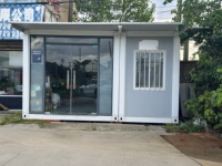 Maison préfabriquée modulaire en acier de 20 pieds/40 pieds, bureau mobile moderne avec mur-rideau en verre