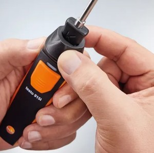 Testo 915i Wireless <b>Smart</b> <b>Thermometer</b> with Bluetooth, Type K Thermocouple, -50 to +400.C Wide Range, Fast Response - Product Image 4