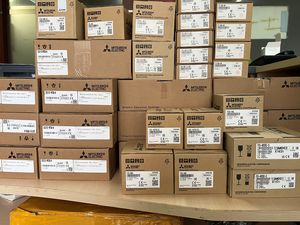 เดิมมิตซูบิชิ PLC ขยายโมดูล <span class=keywords><strong>FX3U</strong></span>-485-BD <span class=keywords><strong>232</strong></span> 422 CNV อะแดปเตอร์ USB คณะกรรมการการสื่อสาร - Product Image 2