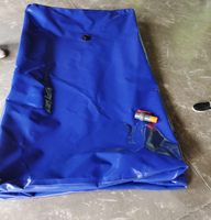 Récipient de stockage d'eau en PVC enduit Réservoir de stockage d'eau de style uni étanche avec des techniques tricotées en chaîne pour l'utilisation du sac