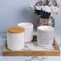 Coffret Cadeau de Luxe Bougie Parfumée en Cire de Soja avec Mèche en Bois, Contenant Cylindrique en Céramique Blanche, Formule Spéciale Noël et Méditation, Marque Blanche