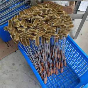 OCA19 Cepillo <span class=keywords><strong>de</strong></span> limpieza <span class=keywords><strong>de</strong></span> alambre <span class=keywords><strong>de</strong></span> cobre <span class=keywords><strong>de</strong></span> doble cabeza en forma <span class=keywords><strong>de</strong></span> L <span class=keywords><strong>de</strong></span> mango largo Parrilla <span class=keywords><strong>de</strong></span> barbacoa Aceite <span class=keywords><strong>de</strong></span> <span class=keywords><strong>barro</strong></span> Herramientas <span class=keywords><strong>de</strong></span> barbacoa <span class=keywords><strong>de</strong></span> <span class=keywords><strong>barro</strong></span> <span class=keywords><strong>de</strong></span> aceite obstinado - Product Image 4