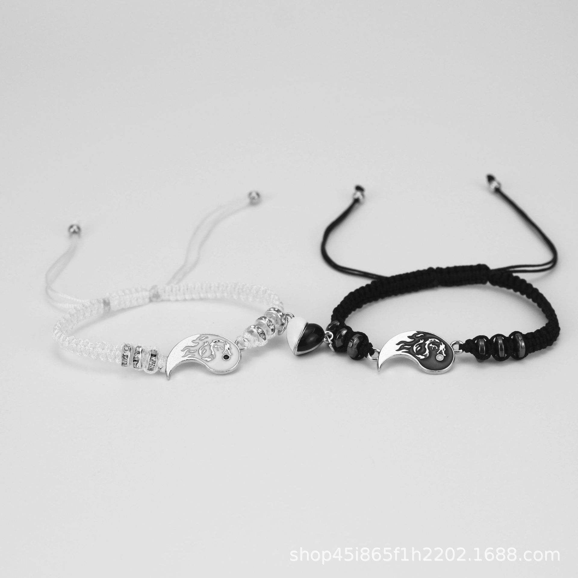 New Tai Chi Yin Yang Bracelet Magnetic Absorption Peach Heart Oil