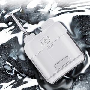 OEM Mini Inteligente <span class=keywords><strong>Dental</strong></span> Agua Nuevo <span class=keywords><strong>Bolsillo</strong></span> Inalámbrico Oral Impermeable <span class=keywords><strong>Irrigador</strong></span> Limpiador <span class=keywords><strong>de</strong></span> dientes Hilo <span class=keywords><strong>de</strong></span> agua <span class=keywords><strong>Dental</strong></span> Jet Kit <span class=keywords><strong>de</strong></span> limpiador <span class=keywords><strong>de</strong></span> dientes - Product Image 4