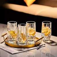 Großhandel Elegantes Longdrink-Glas für Grüntee, Milch, Saft, Blumentee, Bier, Whiskey, Restaurant, Hotel, Bar mit Individuellem Logo