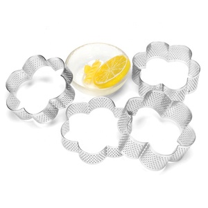 Ensemble de découpoirs à biscuits en acier inoxydable perforé 304ss, formes de fleurs et rondes pour la pâtisserie et le fondant - Product Image 4