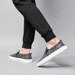 Zapatos de Skateboarding de Piel Auténtica para Hombre, Mocasines con Estampado en Relieve - Product Image 5