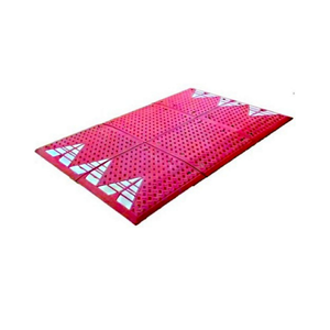 300X180Cm 6 éléments modulaires 300kg Coussin de vitesse en caoutchouc vulcanisé Bandes réfléchissantes rouges Résistant aux intempéries Apaisant le trafic - Product Image 1