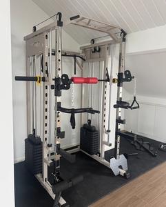 Equipo de Gimnasio Todo en Uno para el Hogar, Estación Multifuncional de Sentadillas y Máquina Smith con Power Rack, Placas de Ejercicio y Transmisión por Cable - Product Image 6