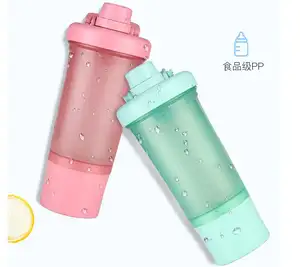 Ecológico bicicleta Spray personalizado botella de agua forma personalizada tazas de agua fruta botella de agua botella de plástico