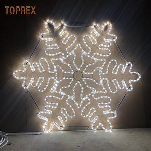 أضواء زخرفية على شكل ندف الثلج بتقنية LED ثنائية الأبعاد للاستخدام الخارجي، مقاومة للماء IP65، مناسبة للديكورات الداخلية والخارجية في عيد الميلاد - Product Image 5