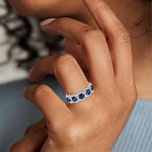 Anello dal Design Elegante Ispirato alla Natura per Donne - Product Image 5