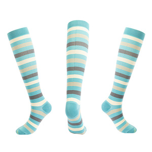 Fit Sports Infirmière Voyage Femmes Multi Couleur Compression Chaussettes Infirmière Voyage Cyclisme Chaussettes De Compression - Product Image 5
