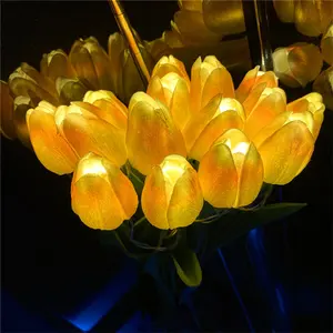 LED Tulip Lamp Night Simulation Flower Lamp Atmosphere Night Light con Pot Nightlights tulipani lampada da tavolo Room Decor