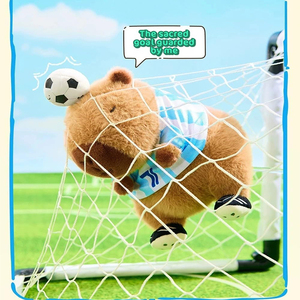 Peluche Personalizzato all'Ingrosso di Capibara con Pallone da Calcio in Testa, 9 Pollici, Morbido Giocattolo Imbottito, Regalo Perfetto per Bambini e Tifosi di Calcio - Product Image 2