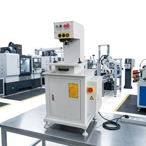 Máquina de Fabricación de Marcos de UPVC AutoPress - Product Image 2