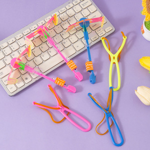 Slingshot lumineux avec flèche, jouet en plastique pour enfants, ensemble de jeu d'extérieur pour enfants de 4 à 7 ans, cadeau unisexe - Product Image 1