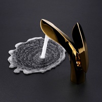 Robinet de lavabo moderne de luxe doré à levier unique monotrou
