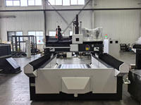 Machine de fraisage CNC 3 axes à tube carré épaissi RC en promotion pour l'usinage de moules en mousse perdue et de moules en bois pour ateliers de fonderie