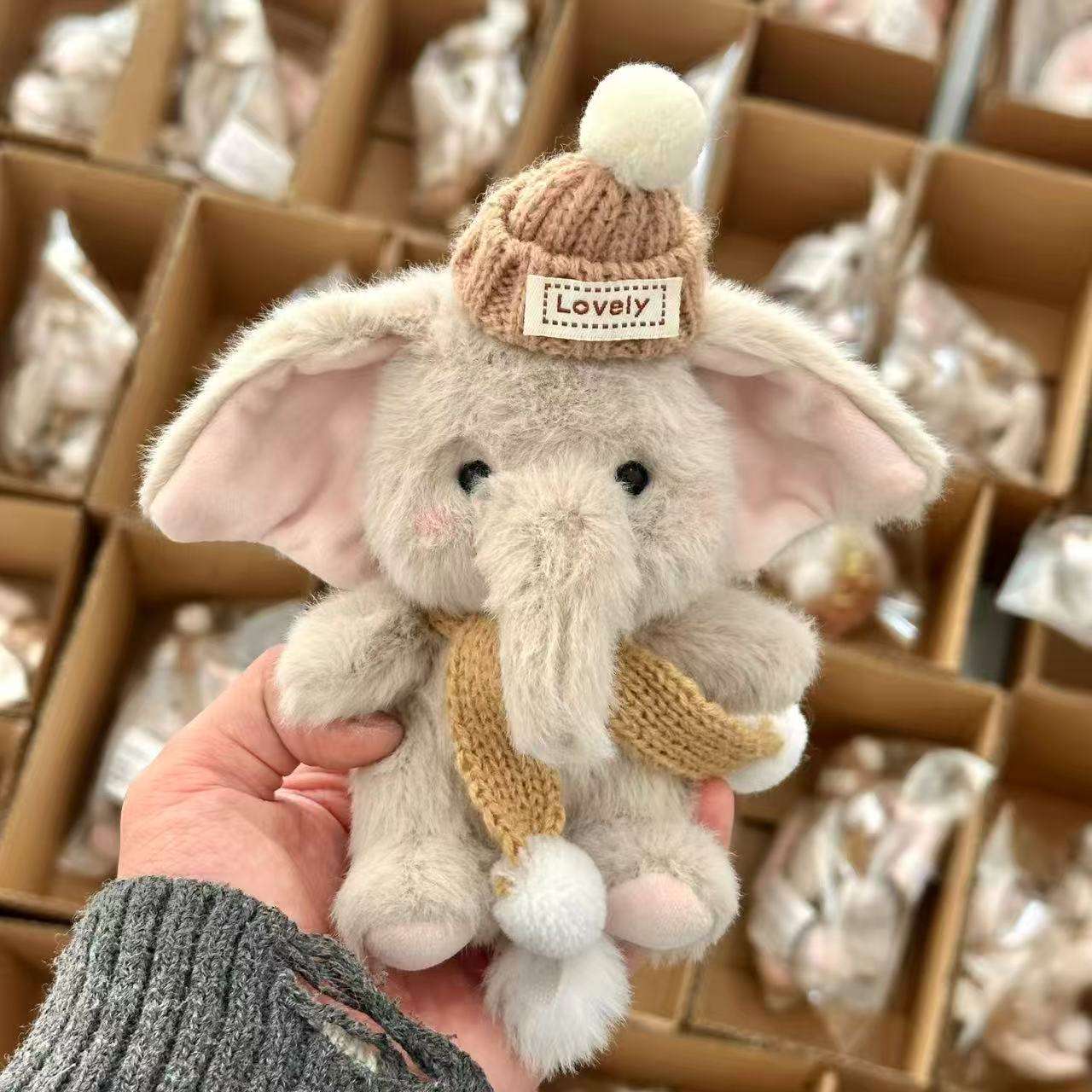 Khaki scarf and hat - Khaki elephant