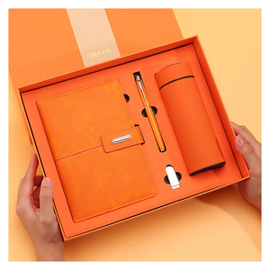 Luxe zakelijke geschenkset A5 lederen notitieboek USB-pen waterfles, maatwerk mogelijk - Product Image 3