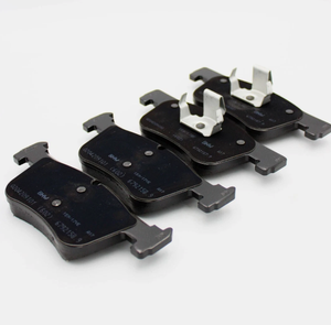 Plaquettes de frein pour <span class=keywords><strong>BMW</strong></span> Série 1/<span class=keywords><strong>3</strong></span>/4 F20 F21 F33 F34 F36 Jeu de plaquettes de frein avant OE 34116850568 34116874331 - Product Image 4