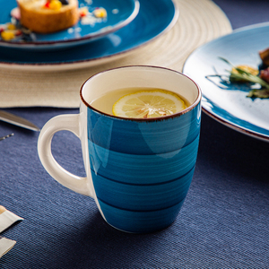 Vancasso 16 Pcs Vente en gros Ensembles <span class=keywords><strong>de</strong></span> vaisselle en céramique peinte à la main avec assiette à dîner Assiette à dessert Bol à soupe Tasse <span class=keywords><strong>Service</strong></span> en stock pour 4 - Product Image 3