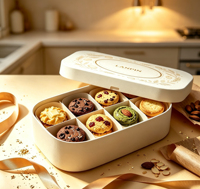 Boîte cadeau écologique en papier rigide faite à la main avec insert séparateur de compartiments, série de biscuits personnalisés avec gaufrage à chaud doré
