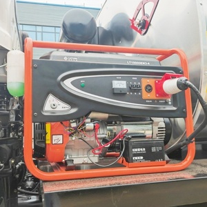 Camión Distribuidor de Asfalto ISUZU GIGA, Capacidad del Tanque de 12000L, Distribuidor de Betún en Venta - Product Image 4