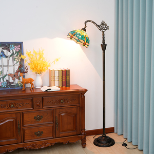 Tiffany Lampadaire Vert Libellule Style Vitrail Arqué Col De Cygne Réglable Angle Lampadaire pour Salon Chambre - Product Image 3