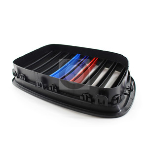 Parrilla Delantera para BMW Serie 5, Plástico ABS Negro Mate con Franjas Azules y Rojas para Parachoques 2010-2015 - Product Image 4