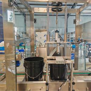 Ponderação Automática 4 Cabeças Servo Motor Jerrycan Máquina De Enchimento <span class=keywords><strong>L</strong></span>íquida Grossa Comestível Cozinha Corn <span class=keywords><strong>Oil</strong></span> Bottling Selagem 18L - Product Image 3